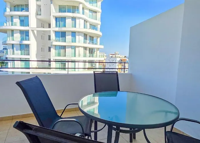 Apartamento Sunset Poolside With Pool Facility *