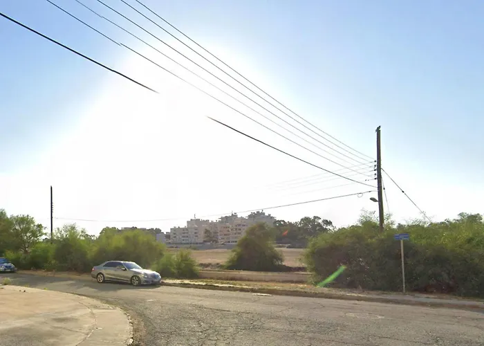 Sunset Poolside With Pool Facility Daire Larnaca